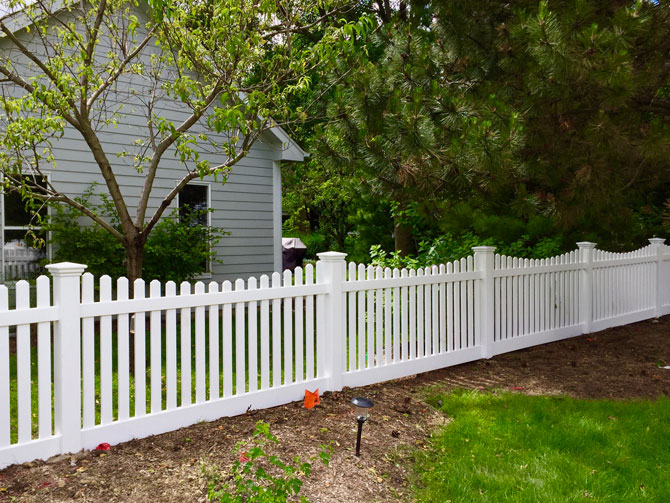vinyl fence installed by timber ridge fence in zionsville indiana backyard