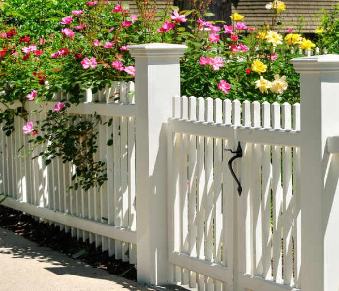 residential vinyl gate